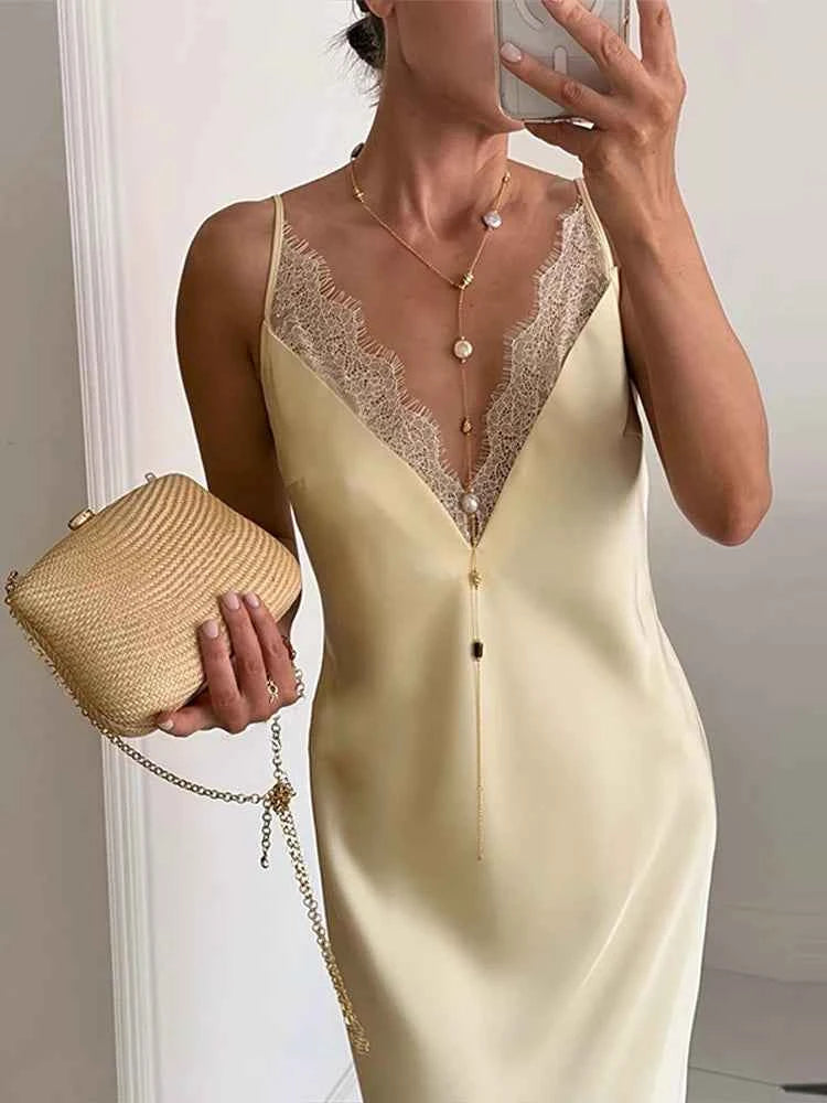Elegant Lace Satin Spliced Women's Summer Dress Loose V-neck Sleeveless Backless Long Sundress 2026 Lady Chic Beach Party Robes