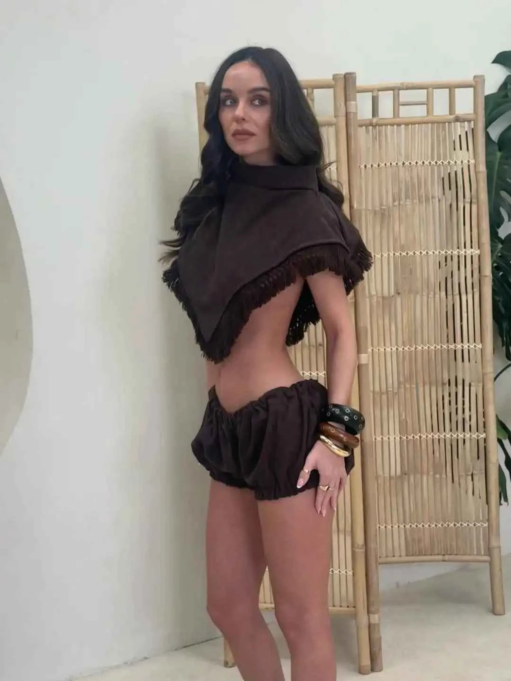 Women Solid 2 Piece Set Sleeveless Fringe Trim Triangle Wrap Crop Top Elastic Waist Bubble Mini Shorts Vacation Beach Outfit