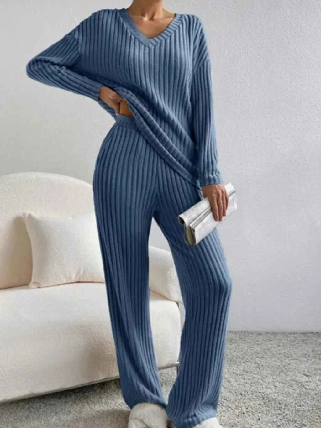 Fashionable Knitted Two-Piece Set Casual V-Neck Long Pants Autumn Winter New Style Loose Fit Korean Style Comfortable Polyester