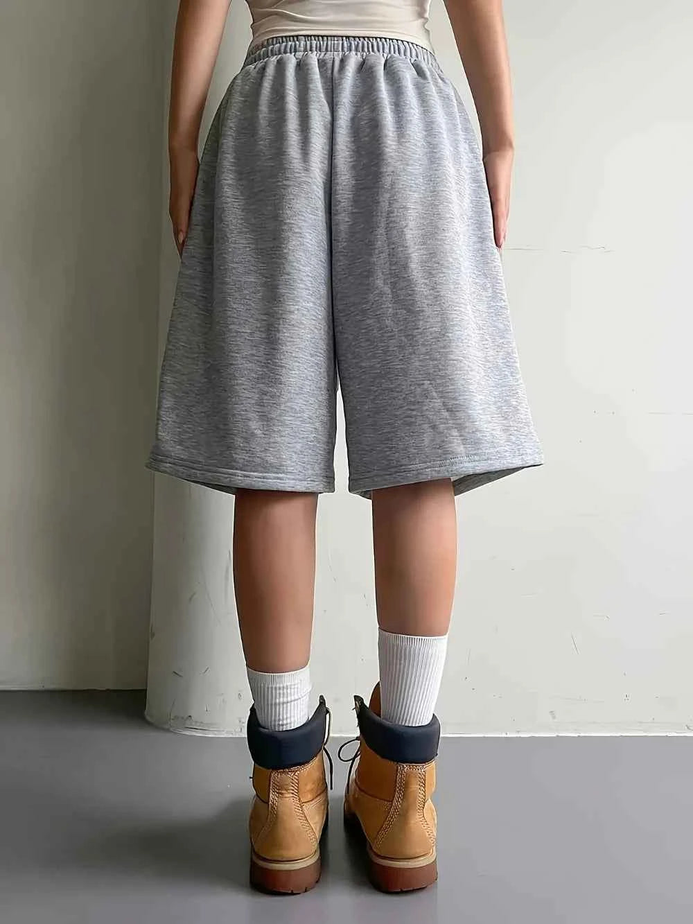 Women'S Casual Athletic Shorts Elastic Waist Wide Leg Straight Bermuda Shorts Mid-Length Loose Drawstring Shorts